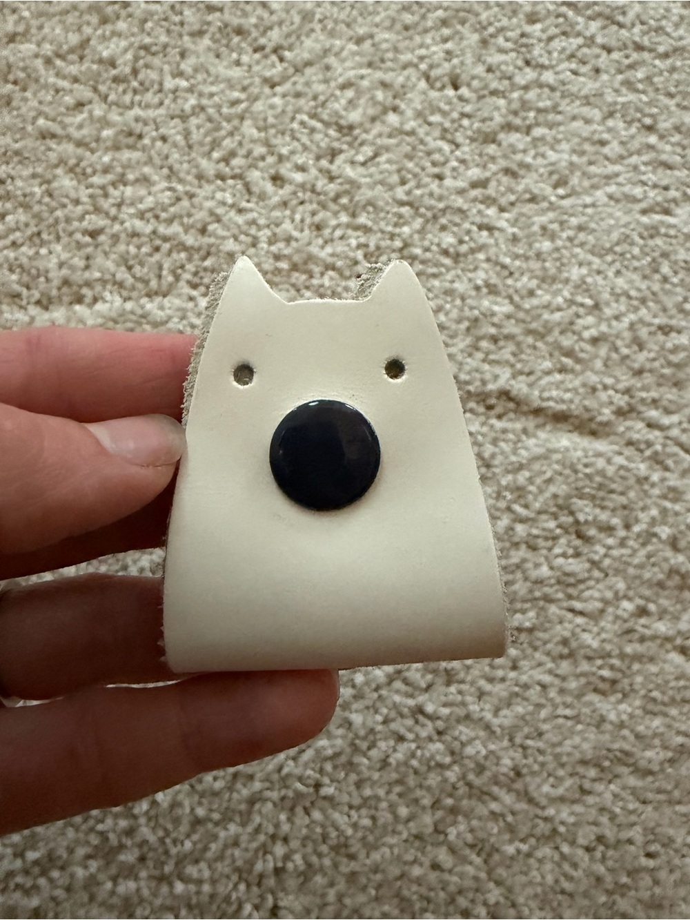 Hide and Drink | Cream Leather Cat Cord Holder with Black Snap